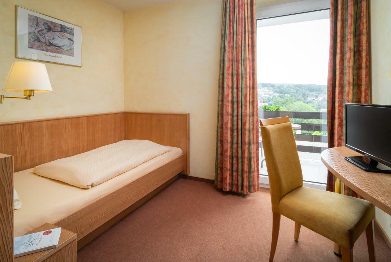 Akzent Hotel Haus Sonnenberg ショッテン エクステリア 写真